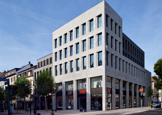 H & M Fulda